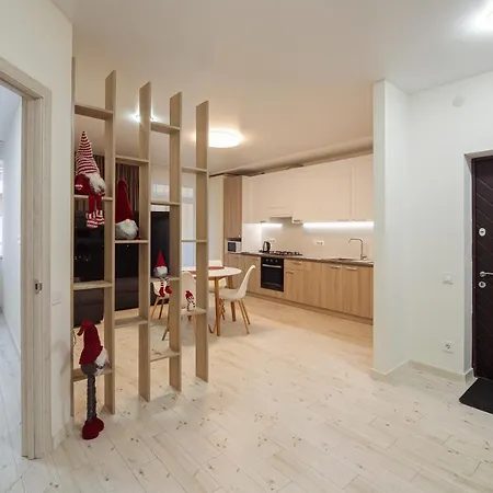 на жасминовій в парковій зоні *