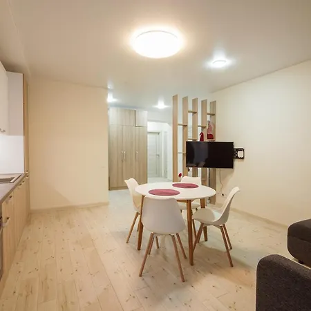 на жасминовій в парковій зоні Daire *