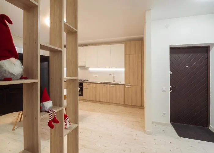 на жасминовій в парковій зоні Leópolis