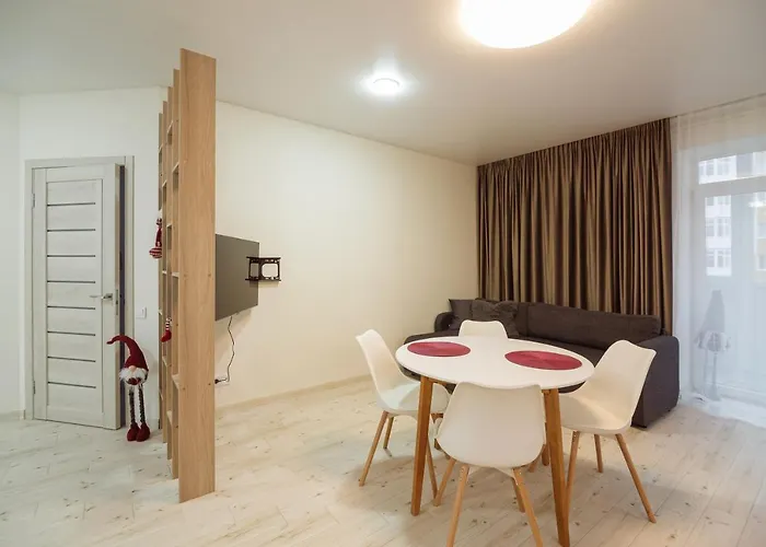 на жасминовій в парковій зоні