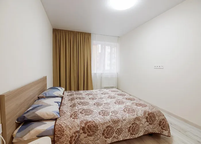 на жасминовій в парковій зоні *