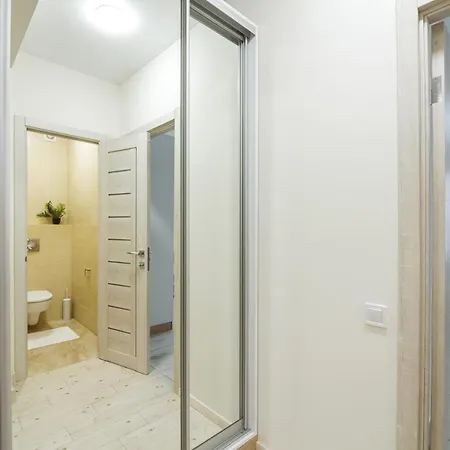 на жасминовій в парковій зоні *